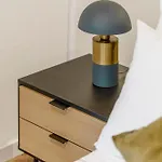 Апартаменты 905 *