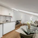 905 Апартаменты *