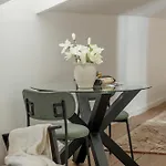 905 דירה *