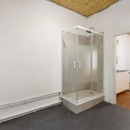 905 Apartment